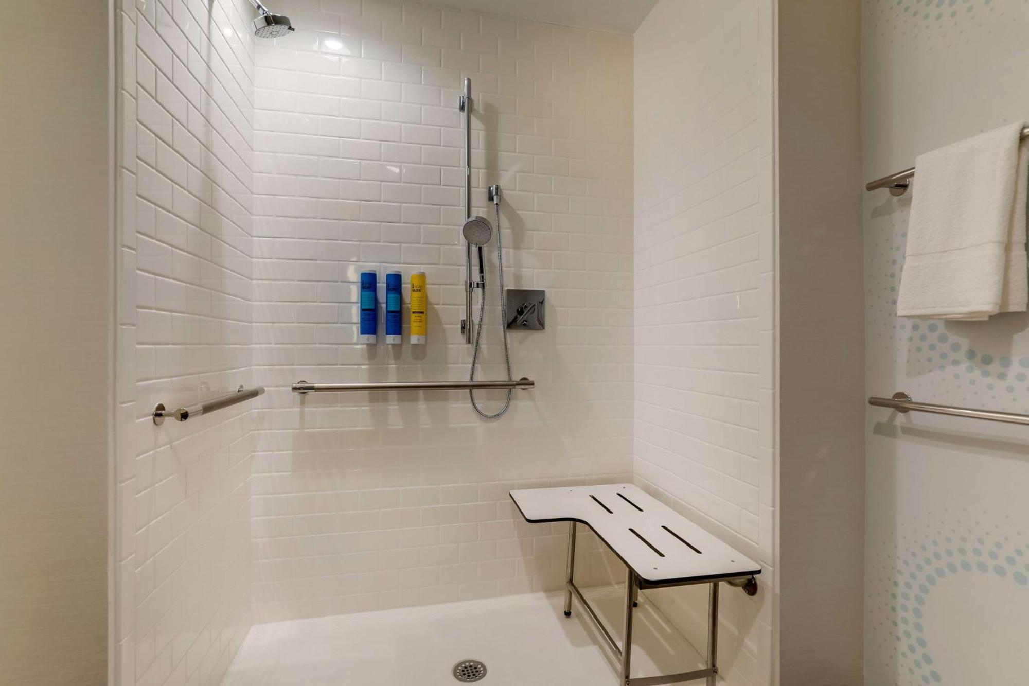Tru By Hilton Leland Wilmington Ξενοδοχείο Εξωτερικό φωτογραφία