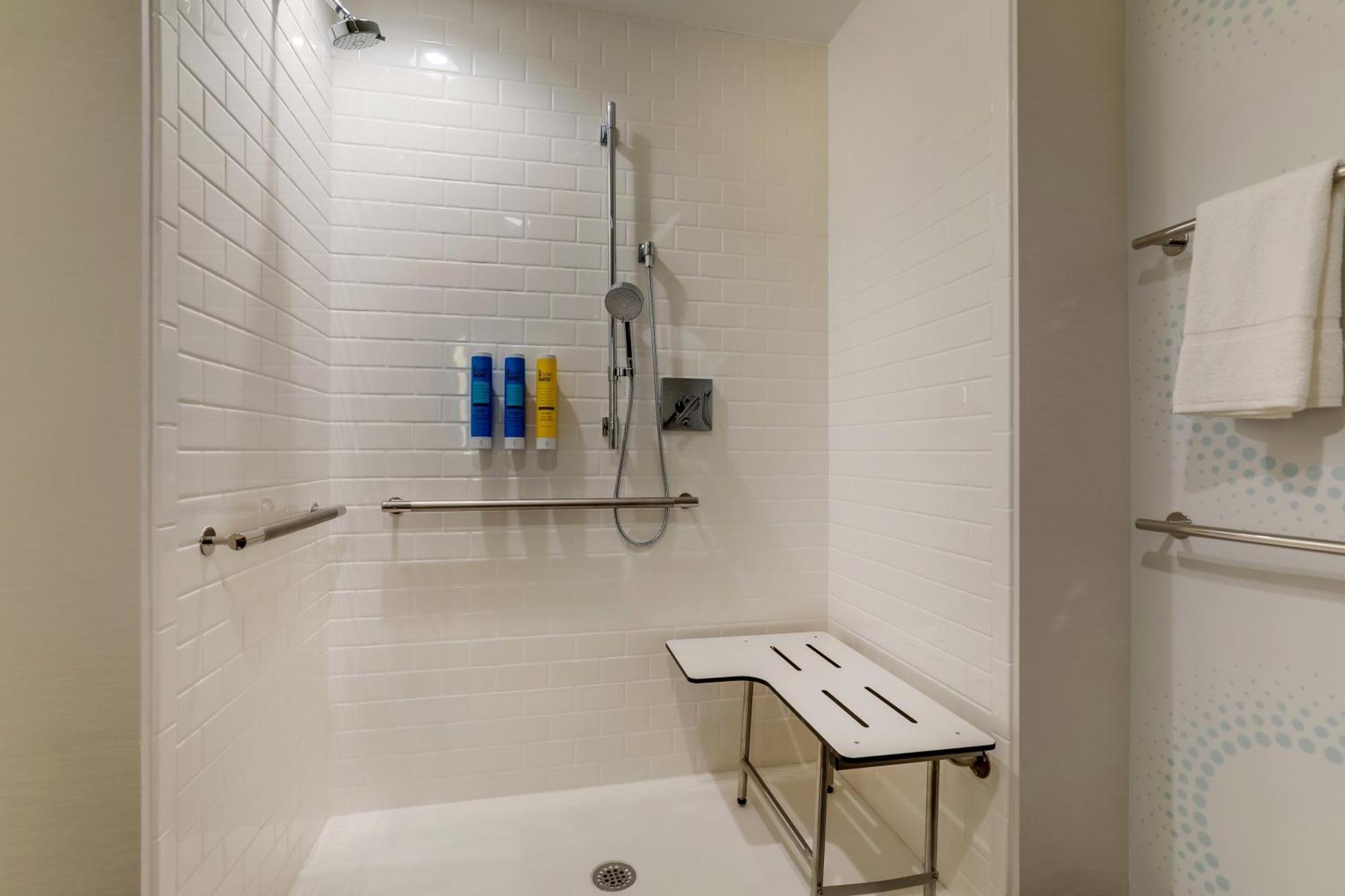 Tru By Hilton Leland Wilmington Ξενοδοχείο Εξωτερικό φωτογραφία